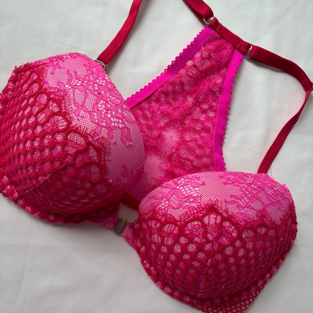 Victoria’s Secret Very Sexy Push-Up Bra Size 34D